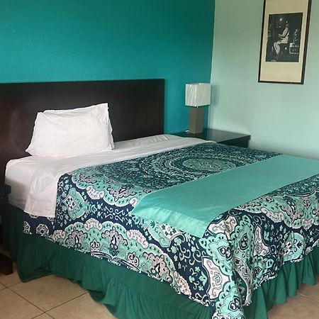 Apm Inn & Suites - Jacksonville Dış mekan fotoğraf