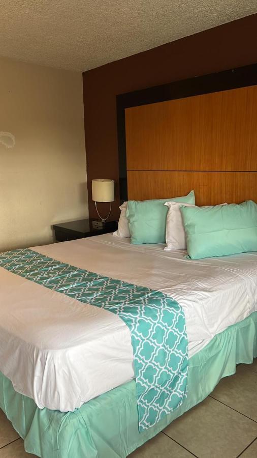 Apm Inn & Suites - Jacksonville Dış mekan fotoğraf