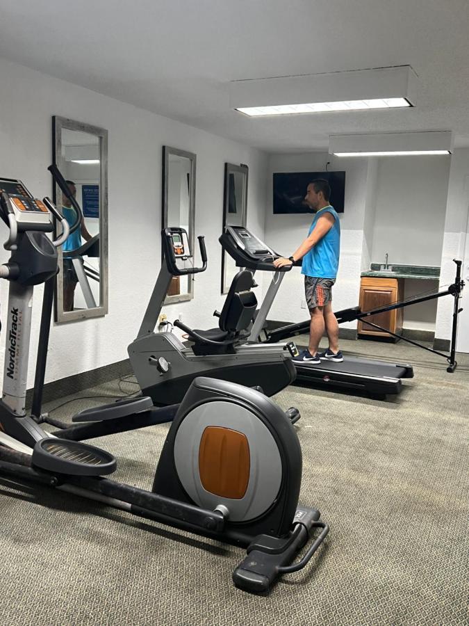 Apm Inn & Suites - Jacksonville Dış mekan fotoğraf