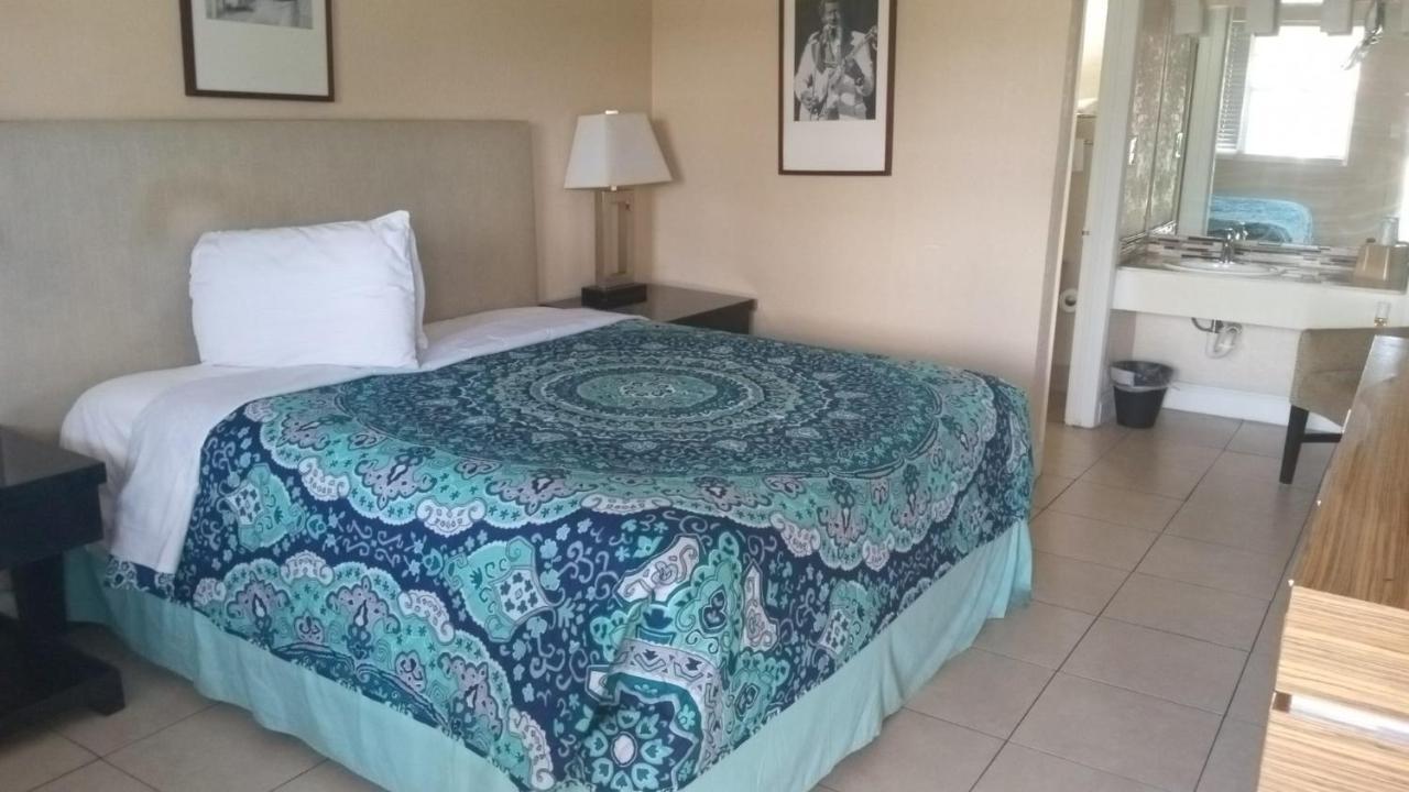 Apm Inn & Suites - Jacksonville Dış mekan fotoğraf